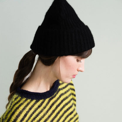 Black Cashmere Ribbed Beanie