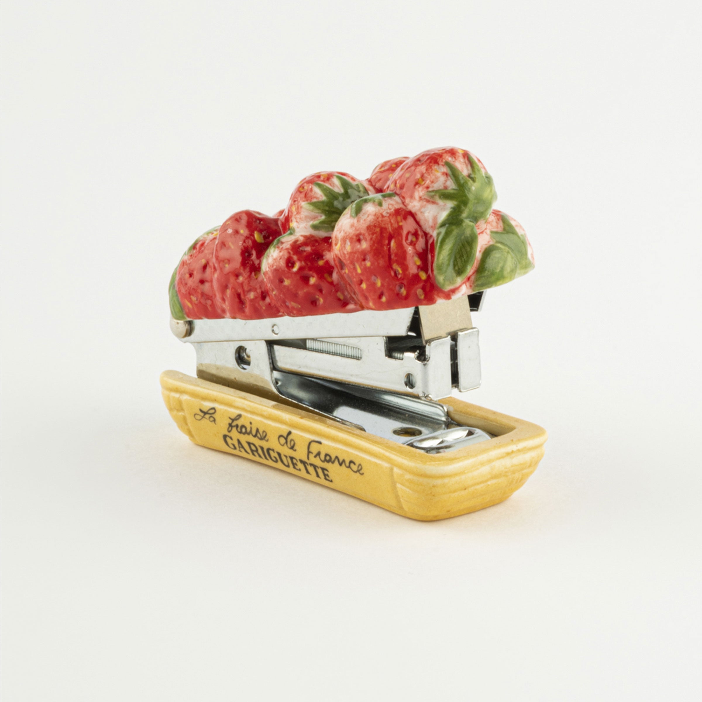 Strawberry Stapler – Piecework Puzzles