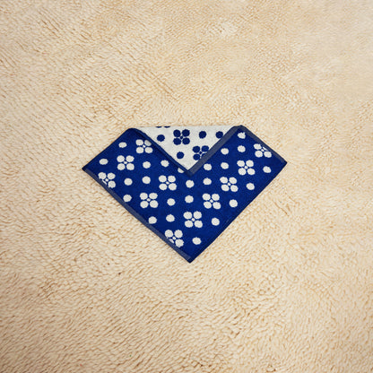 Navy Lisa Washcloth