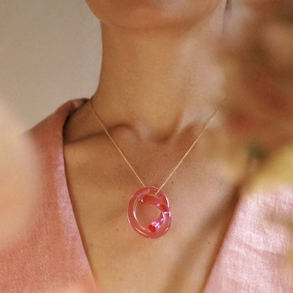 Knot Necklace