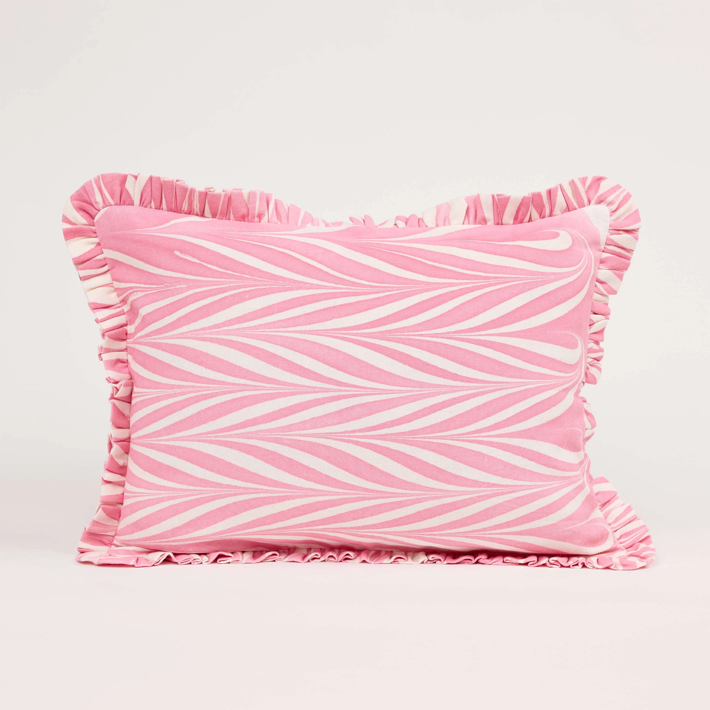 Marbled Ruffle Cushion Cover