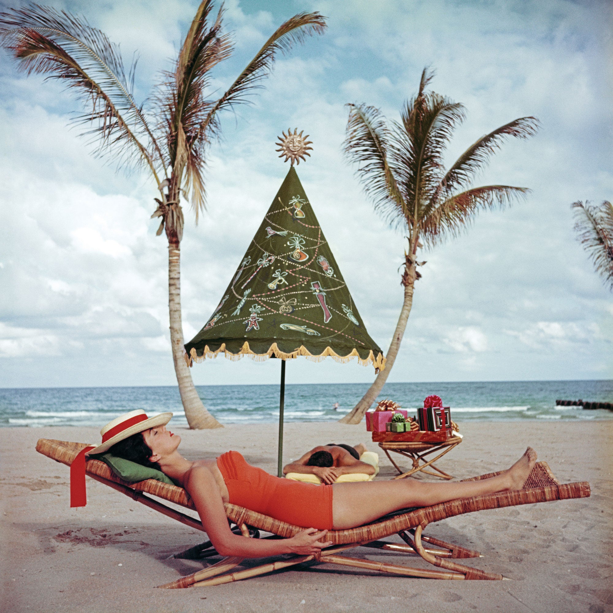 REAS（Todd James）Friendship Club シルクスクリーン Slim Aarons Holiday Duo — Two 750 Piece Puzzles | Piecework Gift Set