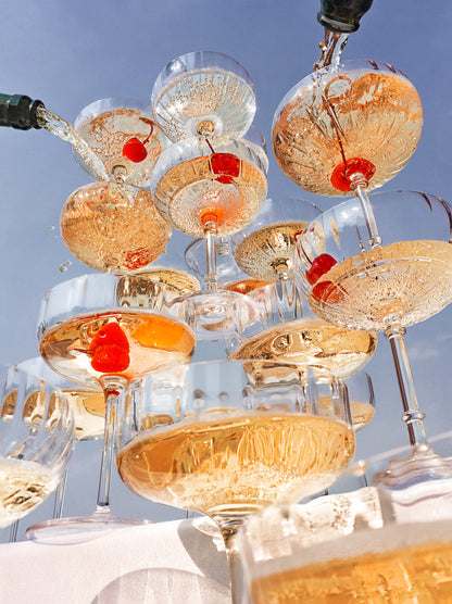 The Bubbly Set