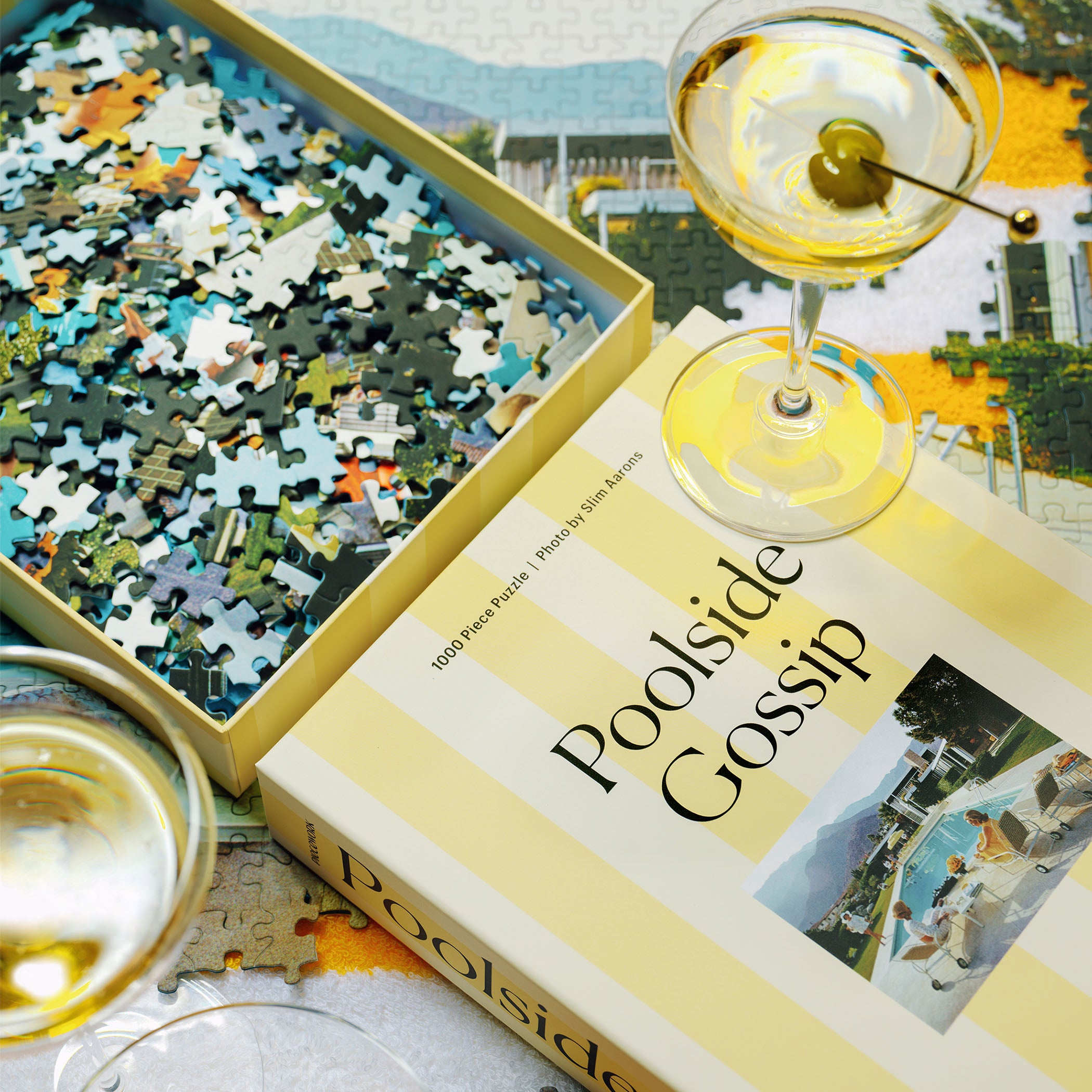 REAS（Todd James）Friendship Club シルクスクリーン Poolside Gossip 1000 Piece Puzzle — Slim Aarons x Piecework